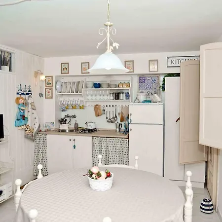 Apartment Hopps